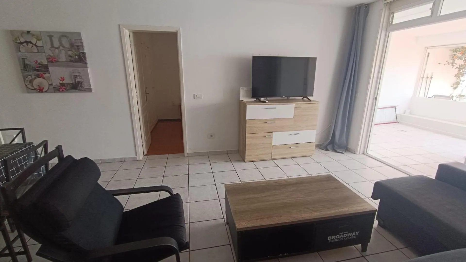 Apartment Jacaranda, Where Calm And Joy Go Hand In Hand Playa de las Americas